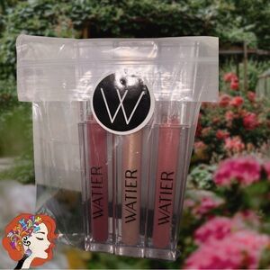 Lip Gloss Trio - Lise Watier Gloss & Volume Supreme Kit VE